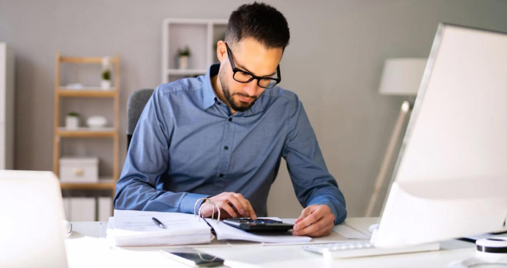 Educational psychologist working with a child
